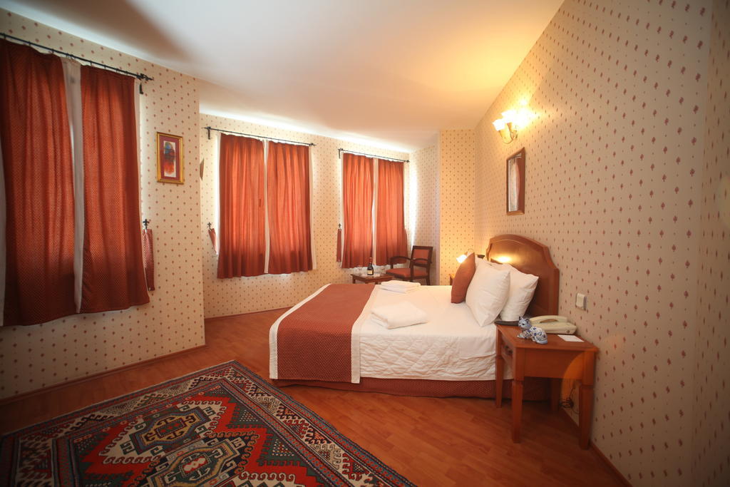Hotel Erguvan - Special Category Istanbul Phòng bức ảnh